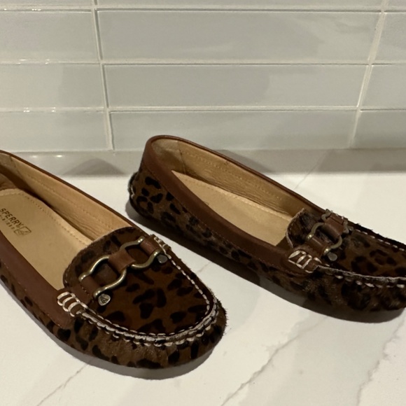 NWOT Sperry Top Sider Jenna Leopard Loafer Shoes Leather Size 7M - Picture 2 of 6